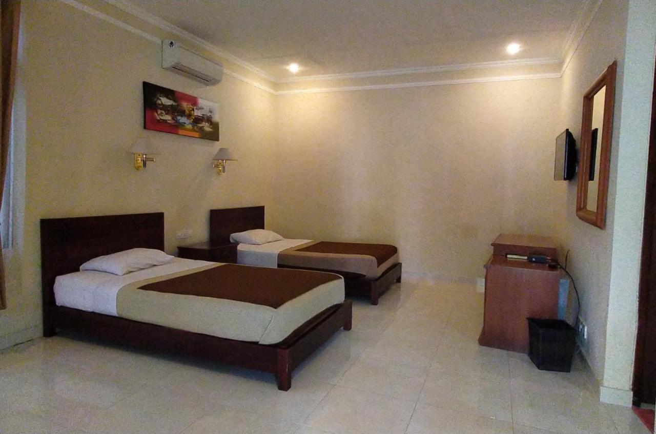 mascot hotel senggigi Esterno foto